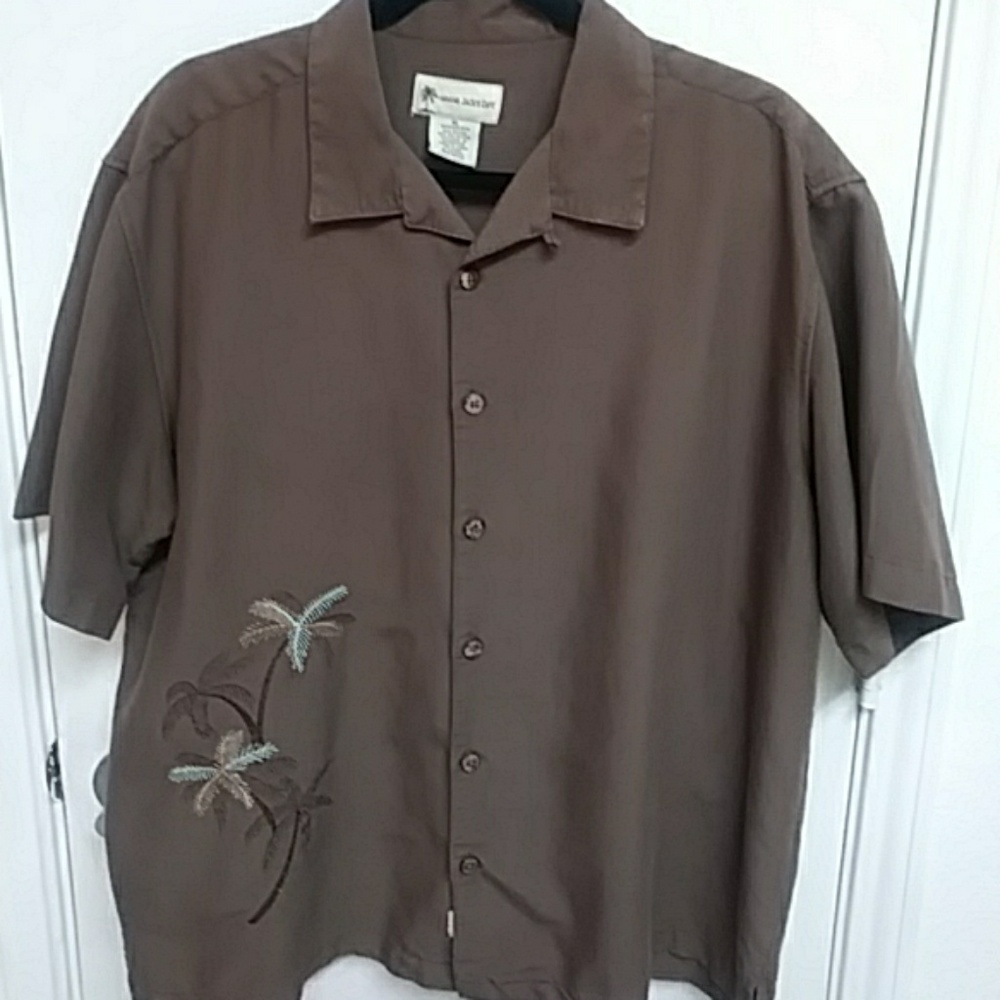 Havana Jack's Cafe brown button down